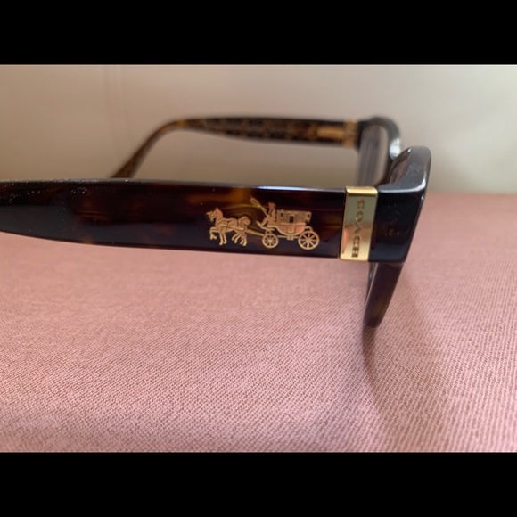Coach eyeglasses style HC 6088 - Picture 2 of 4